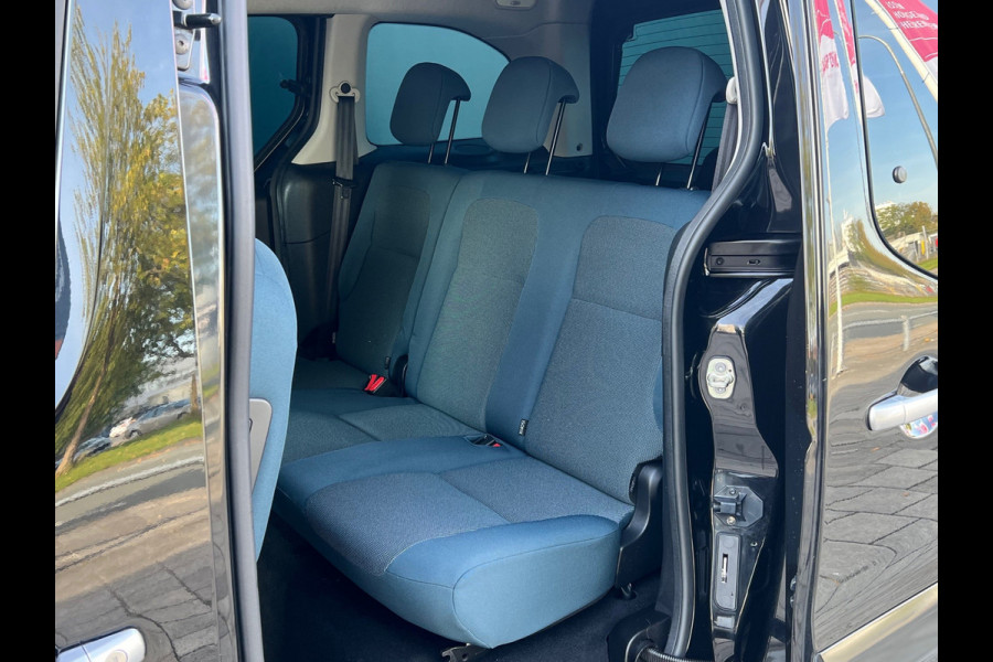 Citroën Berlingo BWJ 2017 | 1.2PT 111PK XTR | CLIMA | NAVI | STOELVERW. | TREKHAAK | CRUISE | PDC | DONKER GLAS |