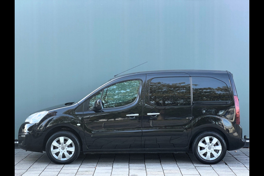 Citroën Berlingo BWJ 2017 | 1.2PT 111PK XTR | CLIMA | NAVI | STOELVERW. | TREKHAAK | CRUISE | PDC | DONKER GLAS |