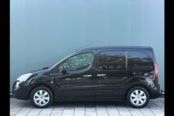 Citroën Berlingo BWJ 2017 | 1.2PT 111PK XTR | CLIMA | NAVI | STOELVERW. | TREKHAAK | CRUISE | PDC | DONKER GLAS |