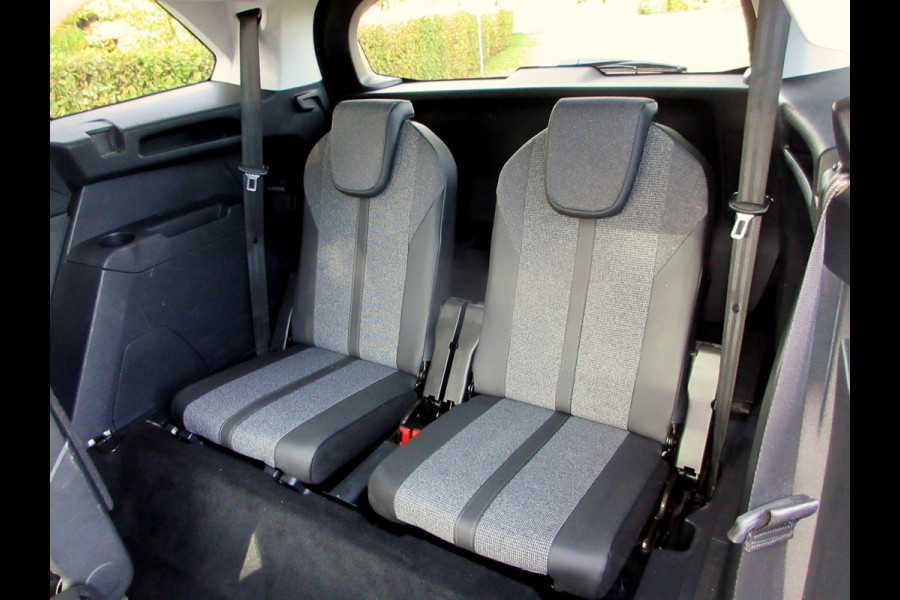 Peugeot 5008 1.6 e-THP Allure Automaat*7-pers*Pano.dak*Trekhaak*