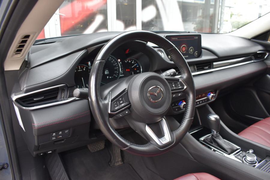 Mazda 6 Sportbreak 2.0 SA G 165 Luxury Automaat  / Navi / Adap. Cruise / 19" LM / Carplay / Cameras / Keyless / Stoelverw. + ventilatie