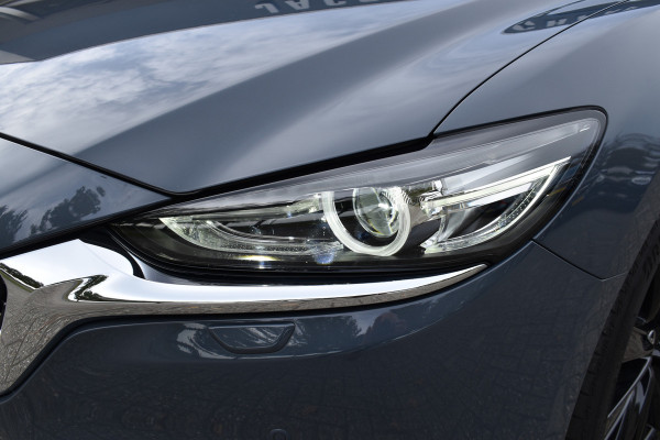 Mazda 6 Sportbreak 2.0 SA G 165 Luxury Automaat  / Navi / Adap. Cruise / 19" LM / Carplay / Cameras / Keyless / Stoelverw. + ventilatie