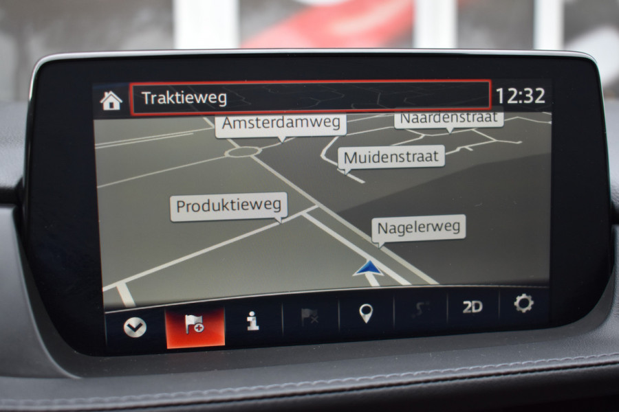 Mazda 6 Sportbreak 2.0 SA G 165 Luxury Automaat  / Navi / Adap. Cruise / 19" LM / Carplay / Cameras / Keyless / Stoelverw. + ventilatie