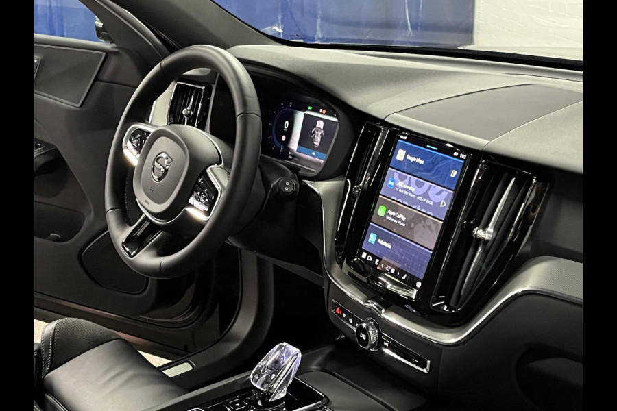 Volvo XC60 2.0 T6 Plug-in hybrid Black Edition | Open dak | Adapt. Cruise | Stoel-/Stuurverwarming | Memory seats | 21"