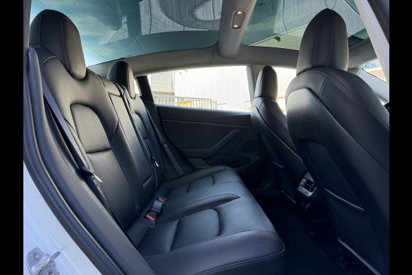 Tesla Model 3 Range Plus RWD | Autopilot | Panorama | Leder |