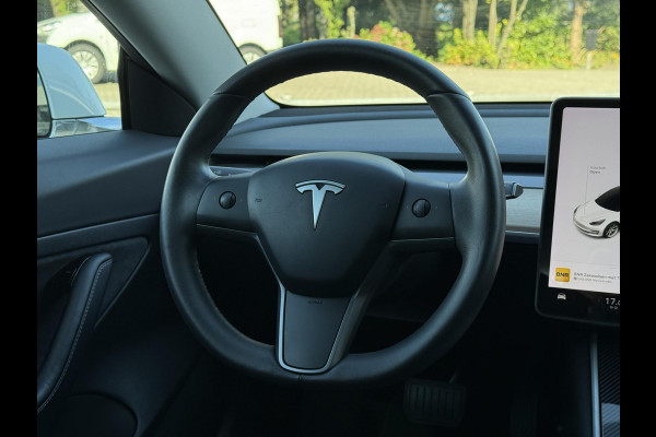 Tesla Model 3 Range Plus RWD | Autopilot | Panorama | Leder |