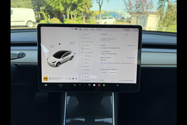 Tesla Model 3 Range Plus RWD | Autopilot | Panorama | Leder |