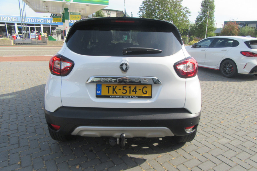 Renault Captur 0.9 TCe Intens, Navigatie, Camera, Blind Spot, Trekhaak