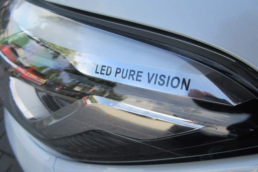Renault Captur 0.9 TCe Intens, Navigatie, Camera, Blind Spot, Trekhaak