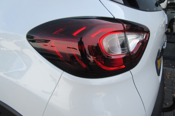 Renault Captur 0.9 TCe Intens, Navigatie, Camera, Blind Spot, Trekhaak