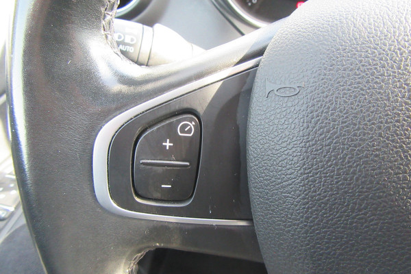 Renault Captur 0.9 TCe Intens, Navigatie, Camera, Blind Spot, Trekhaak