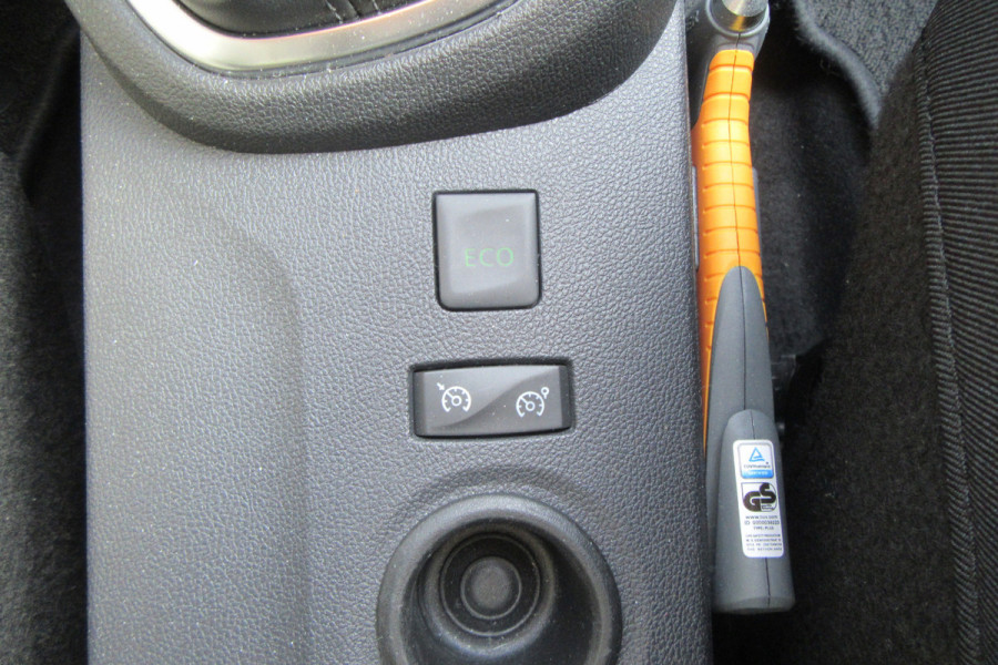 Renault Captur 0.9 TCe Intens, Navigatie, Camera, Blind Spot, Trekhaak