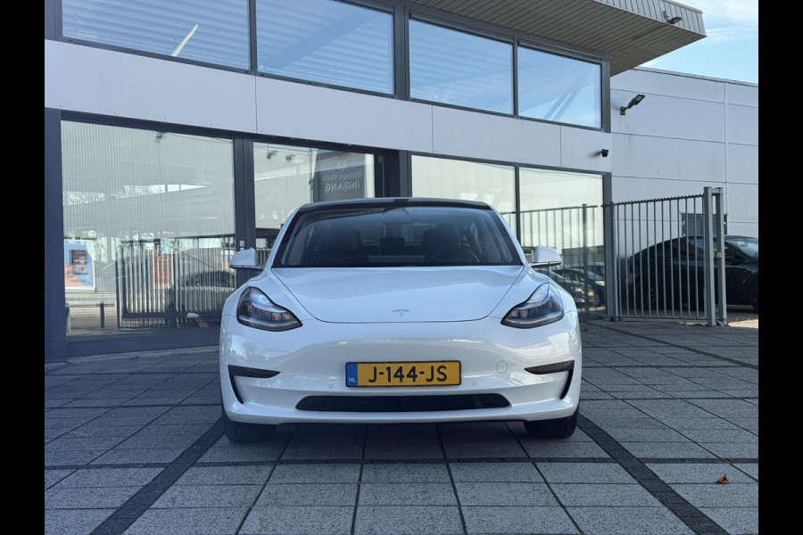 Tesla Model 3 Range Plus RWD | Autopilot | Panorama | Leder |