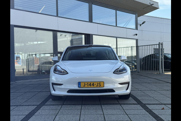 Tesla Model 3 Range Plus RWD | Autopilot | Panorama | Leder |