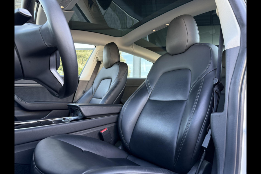Tesla Model 3 Range Plus RWD | Autopilot | Panorama | Leder |
