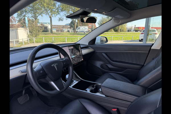 Tesla Model 3 Range Plus RWD | Autopilot | Panorama | Leder |