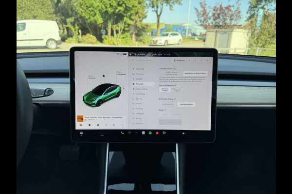 Tesla Model 3 Range Plus RWD | Autopilot | Panorama | Leder |