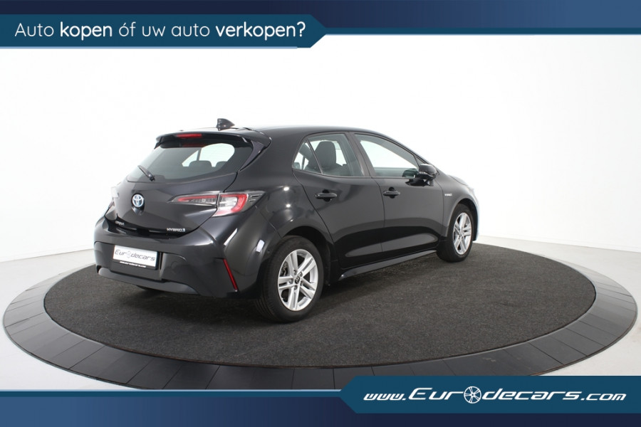 Toyota Corolla 1.8 Hybrid Dynamic *1ste Eigenaar*Navigatie*PDC*