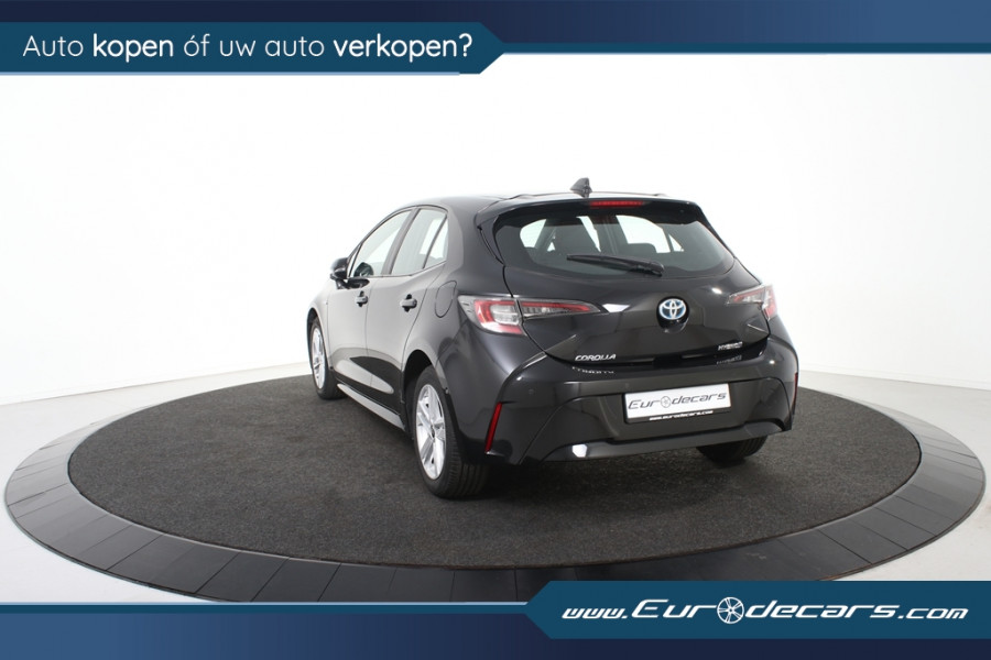 Toyota Corolla 1.8 Hybrid Dynamic *1ste Eigenaar*Navigatie*PDC*