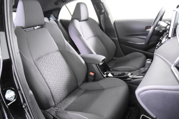 Toyota Corolla 1.8 Hybrid Dynamic *1ste Eigenaar*Navigatie*PDC*