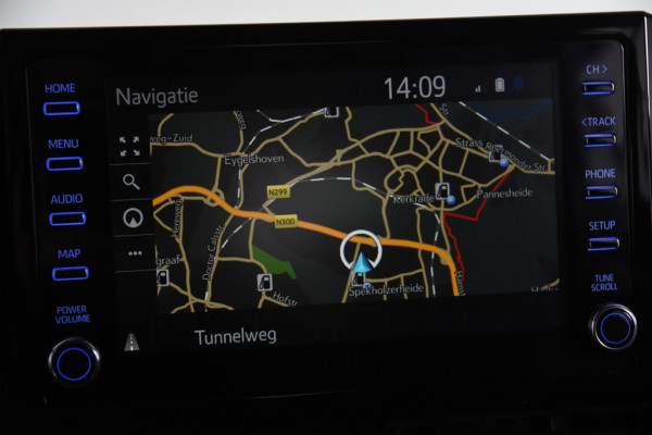 Toyota Corolla 1.8 Hybrid Dynamic *1ste Eigenaar*Navigatie*PDC*