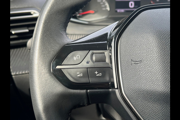 Peugeot 2008 BWJ 2021 | 1.2 101PK Active Pack | CLIMA | CARPLAY | NAVI | CAMERA | PRIVACY GLASS | PDC | LICHTMETAAL Peugeot 2008 BWJ 2021 | 1.2 101PK Active Pack | CLIMA | CARPLAY | NAVI | CAMERA | PRIVACY GLASS | PDC | LICHTMETAAL