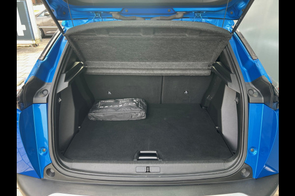 Peugeot 2008 BWJ 2021 | 1.2 101PK Active Pack | CLIMA | CARPLAY | NAVI | CAMERA | PRIVACY GLASS | PDC | LICHTMETAAL Peugeot 2008 BWJ 2021 | 1.2 101PK Active Pack | CLIMA | CARPLAY | NAVI | CAMERA | PRIVACY GLASS | PDC | LICHTMETAAL