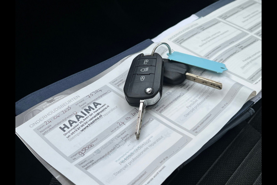 Peugeot 2008 BWJ 2021 | 1.2 101PK Active Pack | CLIMA | CARPLAY | NAVI | CAMERA | PRIVACY GLASS | PDC | LICHTMETAAL Peugeot 2008 BWJ 2021 | 1.2 101PK Active Pack | CLIMA | CARPLAY | NAVI | CAMERA | PRIVACY GLASS | PDC | LICHTMETAAL