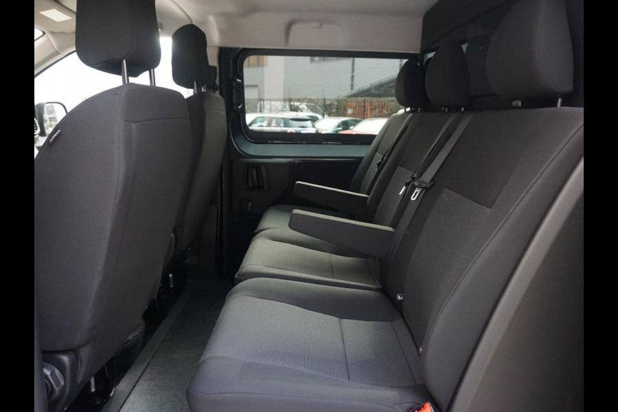 Opel Vivaro Electric 75 kWh Dubbele Cabine | 2x schuifdeur | Surround View NAV Pakket | Winterpakket | Exterieur pakket | Comfort Pakket  | Betimmering | LM velgen | RVS sidebars | Full Eco LED verlichting | rijklaarprijs