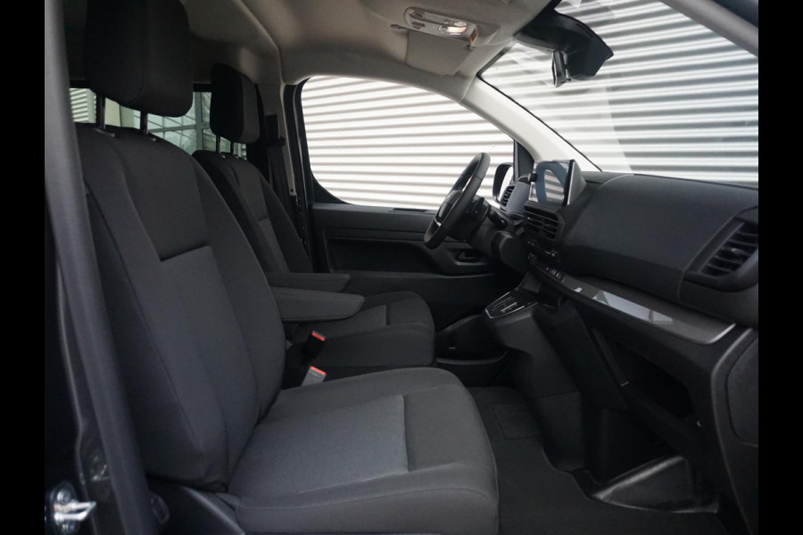 Opel Vivaro Electric 75 kWh Dubbele Cabine | 2x schuifdeur | Surround View NAV Pakket | Winterpakket | Exterieur pakket | Comfort Pakket  | Betimmering | LM velgen | RVS sidebars | Full Eco LED verlichting | rijklaarprijs