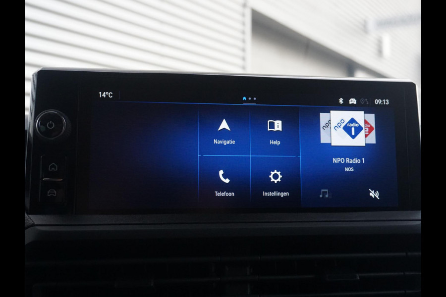 Opel Vivaro Electric 75 kWh Dubbele Cabine | 2x schuifdeur | Surround View NAV Pakket | Winterpakket | Exterieur pakket | Comfort Pakket  | Betimmering | LM velgen | RVS sidebars | Full Eco LED verlichting | rijklaarprijs