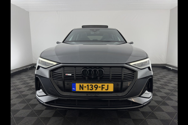 Audi e-tron Sportback 55 Quattro S-Line 95 kWh [ 3-Fase ] {SOH-92%} (INCL-BTW) *PANO | VIRTUAL-MIRRORS | AUDI-DESIGN-LEATHER | ADAPTIVE-CRUISE | TOP-VIEW |  BANG/OLUFSEN-SURROUND | MEMORY-PACK | KEYLESS | HEATED-SPORTSEATS | DIGI-COCKPIT | NAVI-FULLMAP | ...