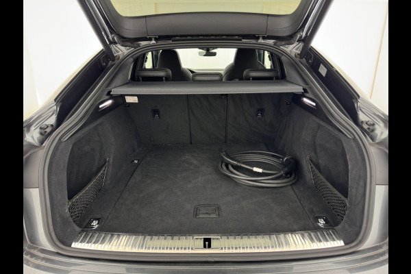 Audi e-tron Sportback 55 Quattro S-Line 95 kWh [ 3-Fase ] {SOH-92%} (INCL-BTW) *PANO | VIRTUAL-MIRRORS | AUDI-DESIGN-LEATHER | ADAPTIVE-CRUISE | TOP-VIEW |  BANG/OLUFSEN-SURROUND | MEMORY-PACK | KEYLESS | HEATED-SPORTSEATS | DIGI-COCKPIT | NAVI-FULLMAP | ...