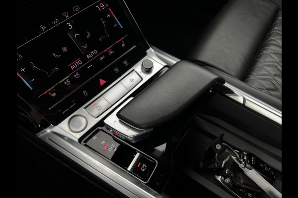 Audi e-tron Sportback 55 Quattro S-Line 95 kWh [ 3-Fase ] {SOH-92%} (INCL-BTW) *PANO | VIRTUAL-MIRRORS | AUDI-DESIGN-LEATHER | ADAPTIVE-CRUISE | TOP-VIEW |  BANG/OLUFSEN-SURROUND | MEMORY-PACK | KEYLESS | HEATED-SPORTSEATS | DIGI-COCKPIT | NAVI-FULLMAP | ...