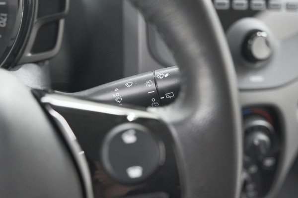Peugeot 108 1.0 e-VTi Active | Airco | Bluetooth Radio | Getint Glas | 5 Deurs
