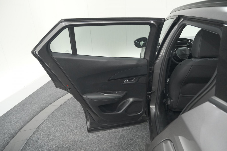 Peugeot 2008 PureTech 102 Allure Pack | Camera | Apple Carplay | Parkeersensoren