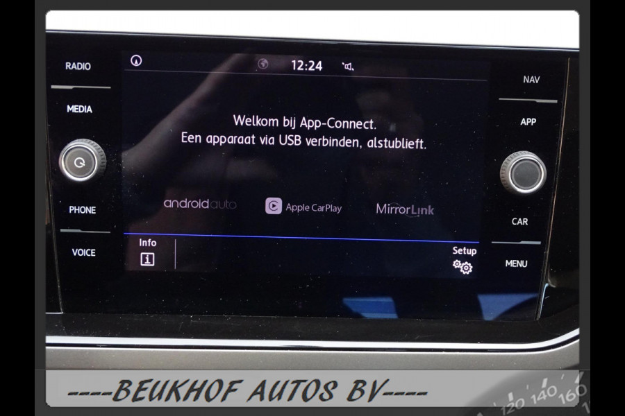 Volkswagen Polo 1.0 TSI Apple CarPlay Nav Adapt Cruise Airco Volkswagen Polo 1.0 TSI Apple CarPlay Nav Adapt Cruise Airco
