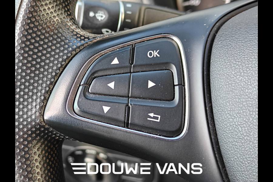 Mercedes-Benz Vito 124 Dubbel Cabine Automaat 237 PK 6 Persoons 9G-Tronic N1 Grijs Kenteken
