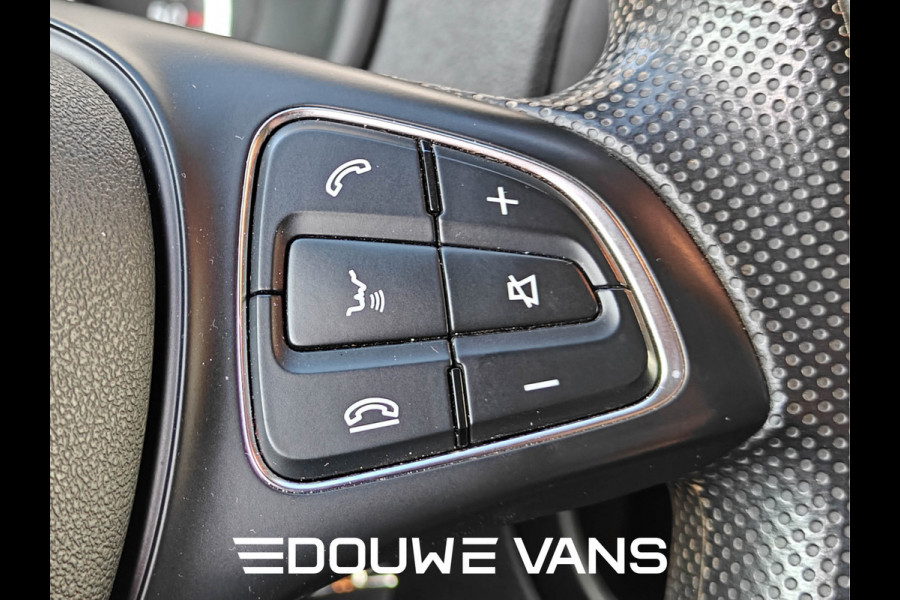 Mercedes-Benz Vito 124 Dubbel Cabine Automaat 237 PK 6 Persoons 9G-Tronic N1 Grijs Kenteken