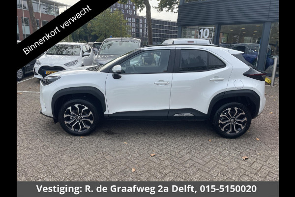 Toyota Yaris Cross 1.5 Hybrid 115 Dynamic Luxury | Stuur- & Stoelverwarming | Dodehoek detectie | Parkeersensoren | Navigatie