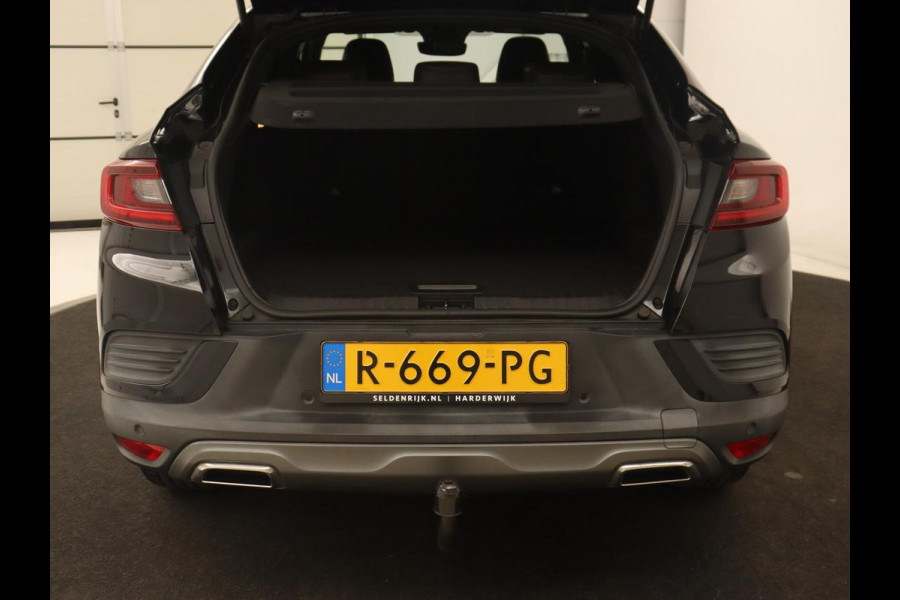 Renault Arkana 1.6 E-Tech Hybrid 145 R.S. Line | Trekhaak | Stoel & stuurverwarming | Adaptive cruise | Camera | Carplay | Navigatie | Keyless | Leder/Alcantara
