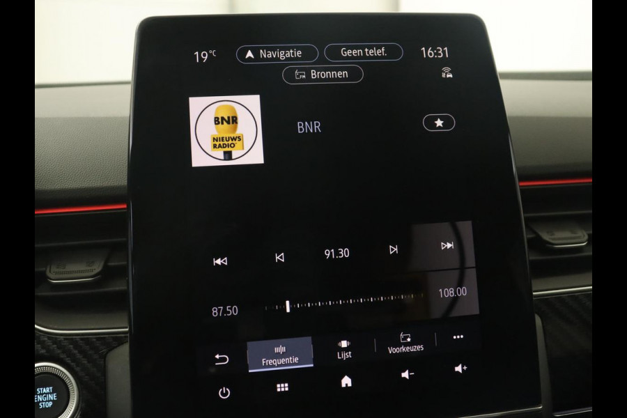 Renault Arkana 1.6 E-Tech Hybrid 145 R.S. Line | Trekhaak | Stoel & stuurverwarming | Adaptive cruise | Camera | Carplay | Navigatie | Keyless | Leder/Alcantara