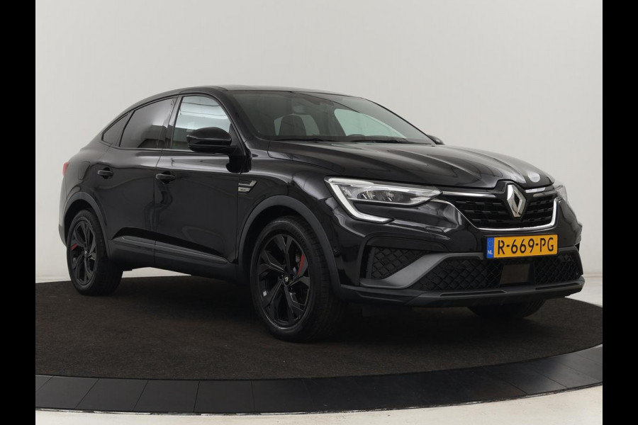 Renault Arkana 1.6 E-Tech Hybrid 145 R.S. Line | Trekhaak | Stoel & stuurverwarming | Adaptive cruise | Camera | Carplay | Navigatie | Keyless | Leder/Alcantara