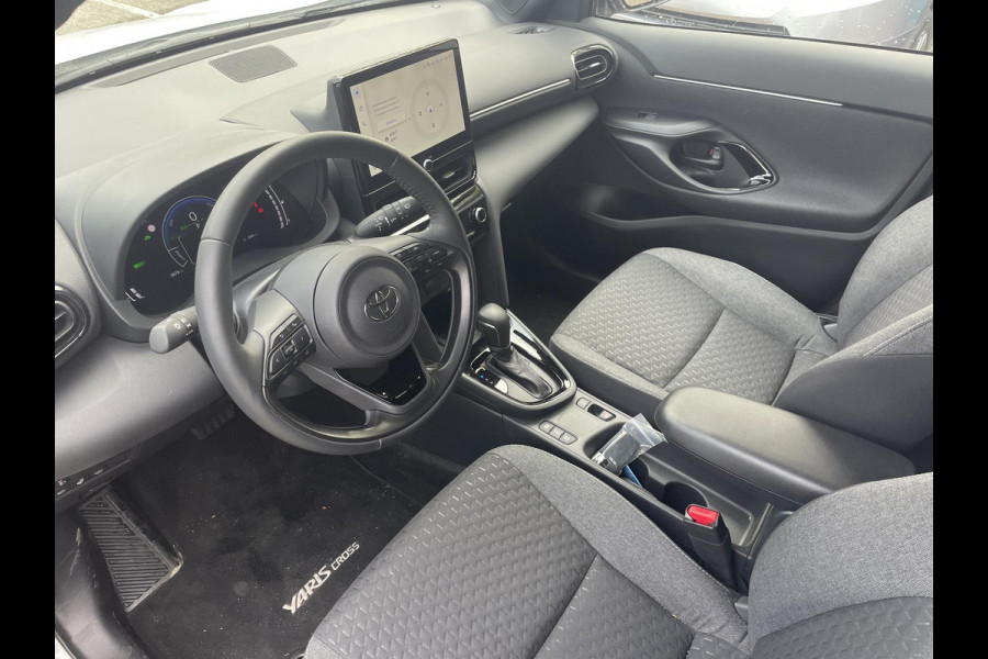 Toyota Yaris Cross 1.5 Hybrid 115 Dynamic Luxury | Stuur- & Stoelverwarming | Dodehoek detectie | Parkeersensoren | Navigatie