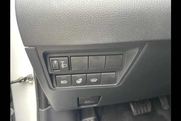 Toyota Yaris Cross 1.5 Hybrid 115 Dynamic Luxury | Stuur- & Stoelverwarming | Dodehoek detectie | Parkeersensoren | Navigatie
