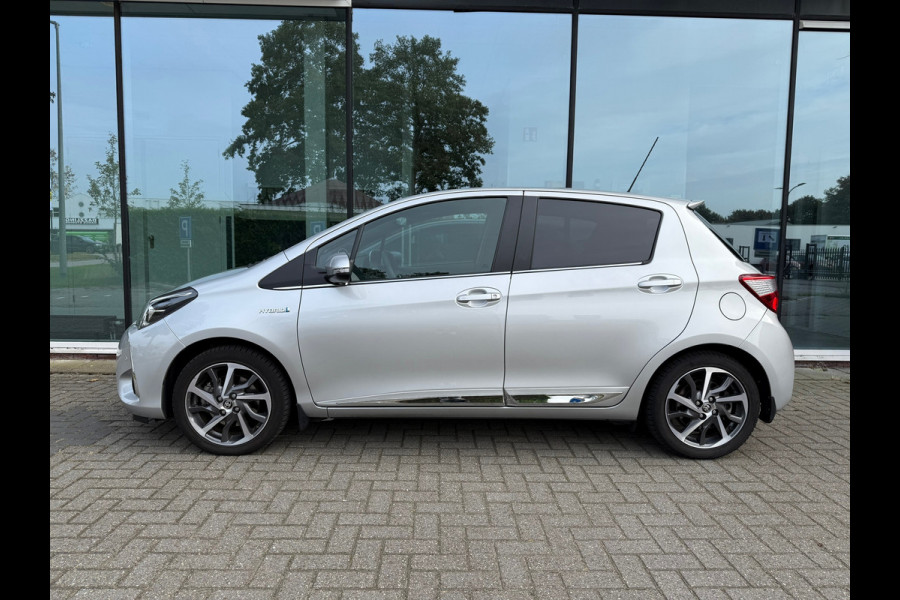 Toyota Yaris 1.5 Hybrid Premium - Automaat - Navi - Camera - Climate - Org.NL