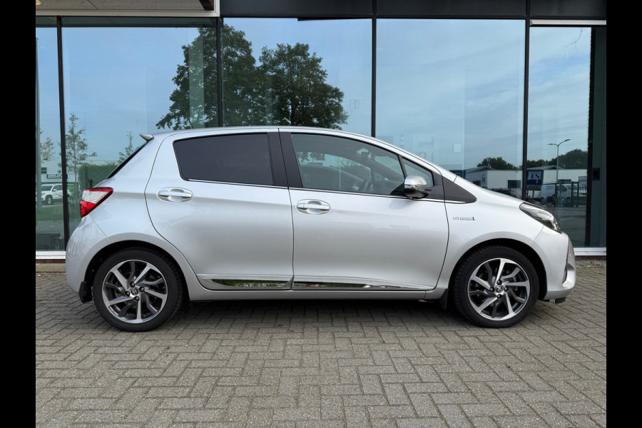 Toyota Yaris 1.5 Hybrid Premium - Automaat - Navi - Camera - Climate - Org.NL