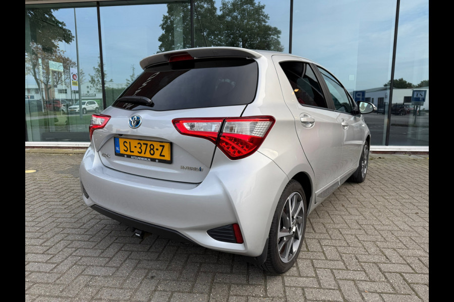 Toyota Yaris 1.5 Hybrid Premium - Automaat - Navi - Camera - Climate - Org.NL