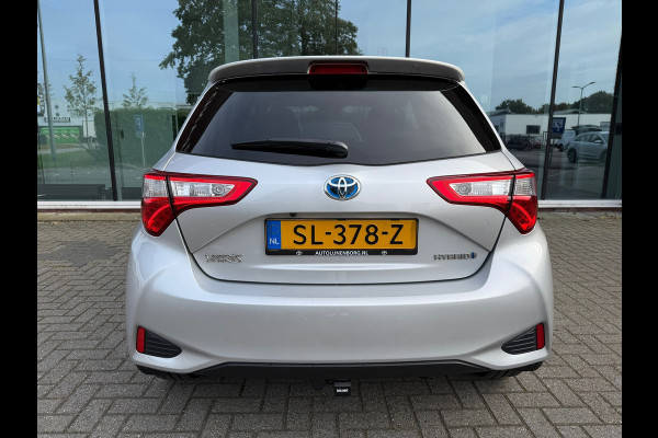 Toyota Yaris 1.5 Hybrid Premium - Automaat - Navi - Camera - Climate - Org.NL