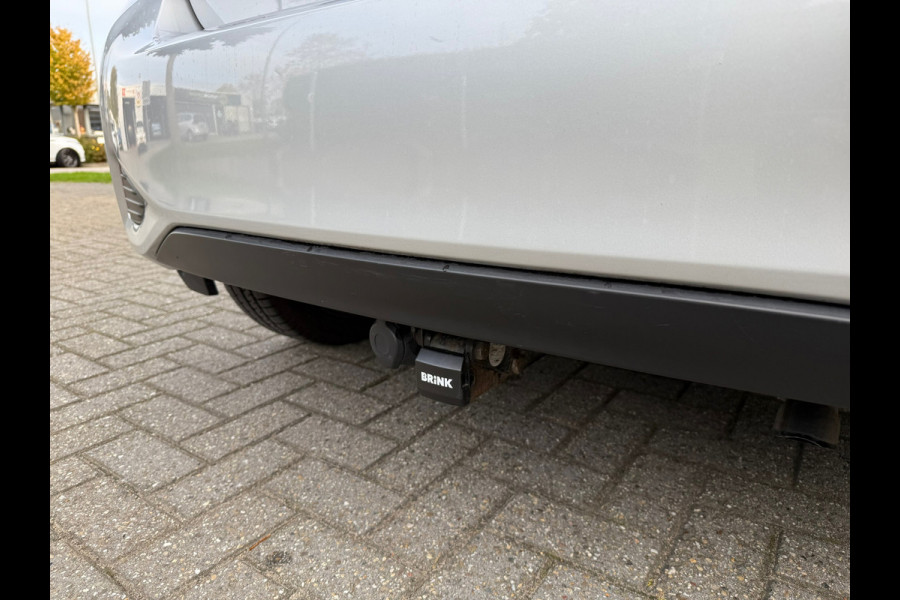 Toyota Yaris 1.5 Hybrid Premium - Automaat - Navi - Camera - Climate - Org.NL